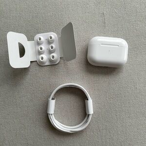 *BEST OFFER* Apple AirPods Pro Gen 2